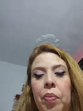 laila d online show from May 2026 12:06:01 AM