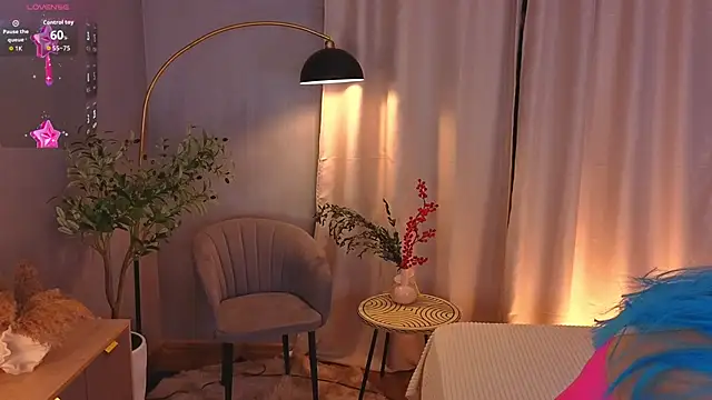 Snapshot of TomieFern_ chatting on February 2026 03:31:02 PM TomieFern online show from February 2026 03:31:02 PM