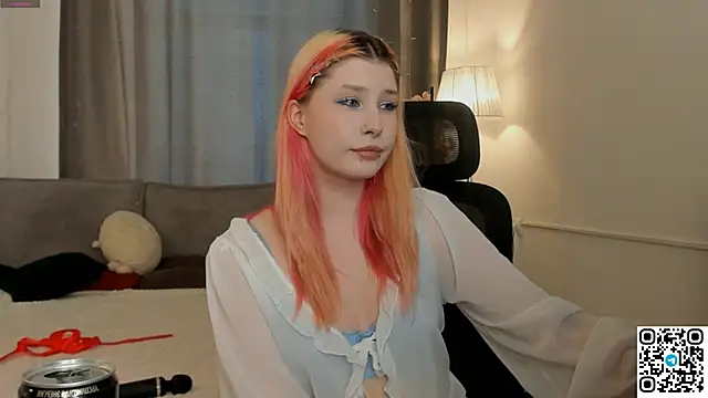 WarmAtEdges online show from March 2026 02:29:01 PM