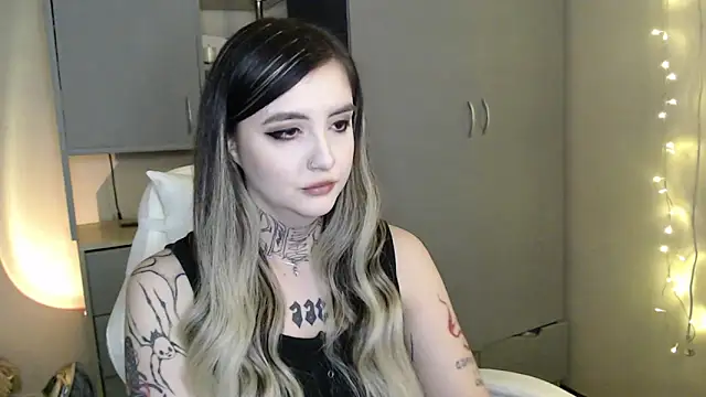 Rin Tozier online show from February 2026 12:40:02 AM