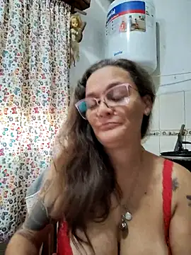 Nanybeach online show from March 2026 06:14:01 PM