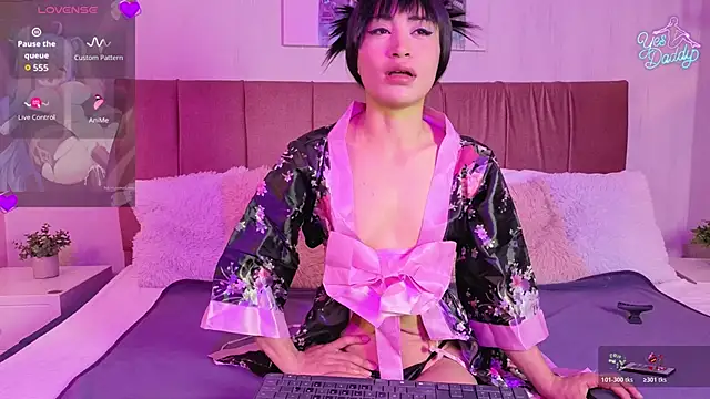 emma wilder  online show from March 2026 07:41:01 PM