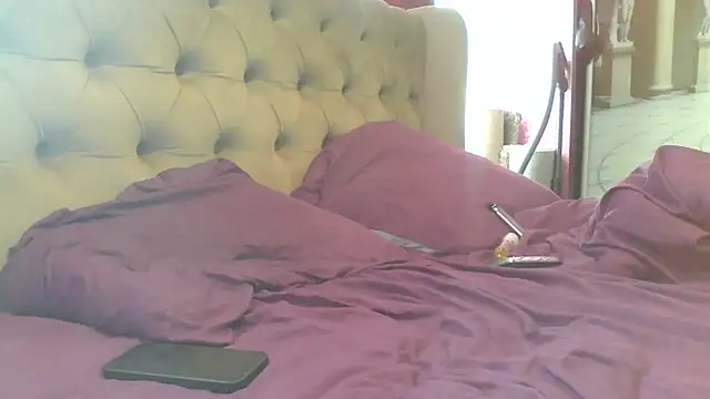 Shailadiess online show from May 2026 09:39:01 AM