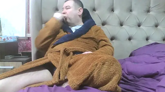 Snapshot of Shailadiess chatting on March 2026 12:56:01 PM Shailadiess online show from March 2026 12:56:01 PM