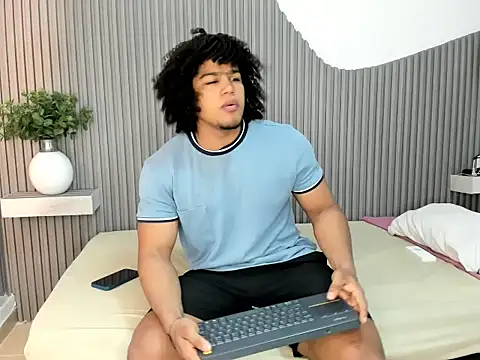 Rose blonde   online show from May 2026 01:58:01 AM