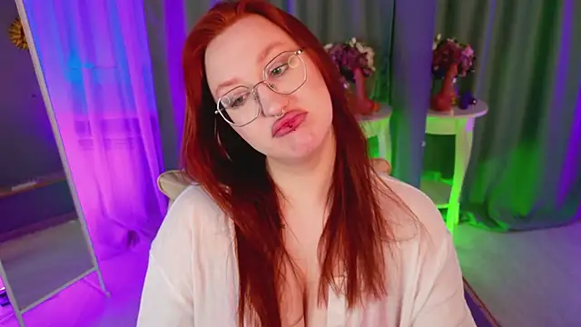 SpicyFox  online show from February 2026 02:17:02 PM