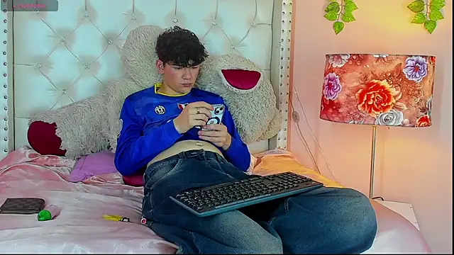 Philippsx online show from March 2026 05:23:02 AM