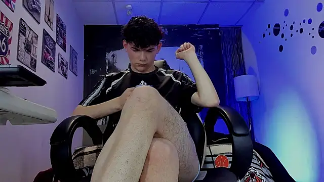 Philippsx online show from April 2026 11:05:01 PM