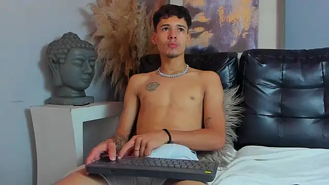 Davi Ponce online show from February 2026 07:23:01 PM