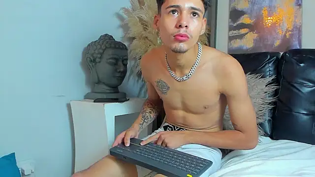 Davi Ponce online show from February 2026 06:45:02 AM