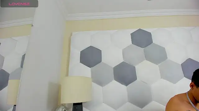 Davi Ponce online show from February 2026 03:58:01 AM