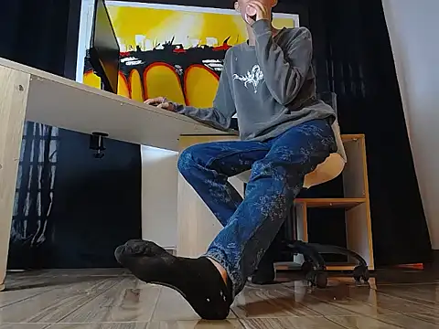 Snapshot of jullian_ricci chatting on February 2026 09:27:02 PM jullian ricci online show from February 2026 09:27:02 PM