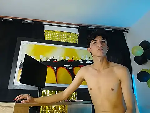 jullian ricci online show from March 2026 07:07:01 PM