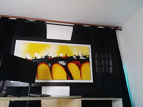 jullian ricci online show from March 2026 07:09:01 PM