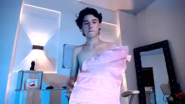 jullian ricci online show from July 2026 07:43:02 PM