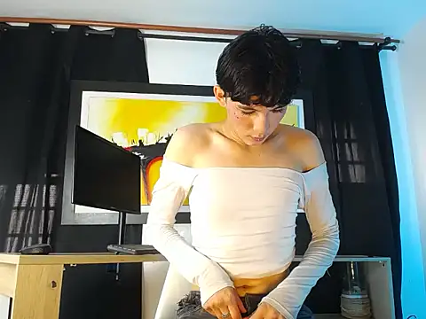 Snapshot of jullian_ricci chatting on February 2026 07:59:02 PM jullian ricci online show from February 2026 07:59:02 PM