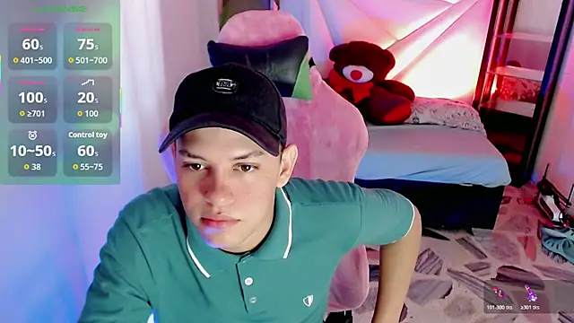 Top and bottom online show from May 2026 08:17:02 PM