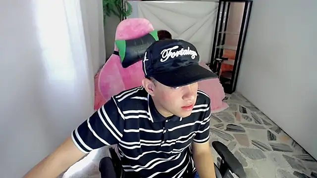Top and bottom online show from May 2026 05:43:01 PM