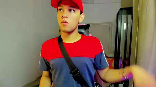 Top and bottom online show from April 2026 08:26:02 PM