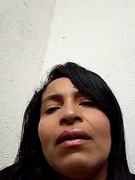 Snapshot of Lia_Phone chatting on February 2026 08:00:02 PM Lia Phone online show from February 2026 08:00:02 PM