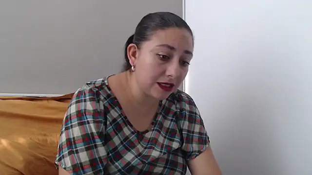 fransheska 1 online show from February 2026 12:38:02 PM