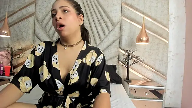 CloheBell online show from March 2026 12:46:02 PM