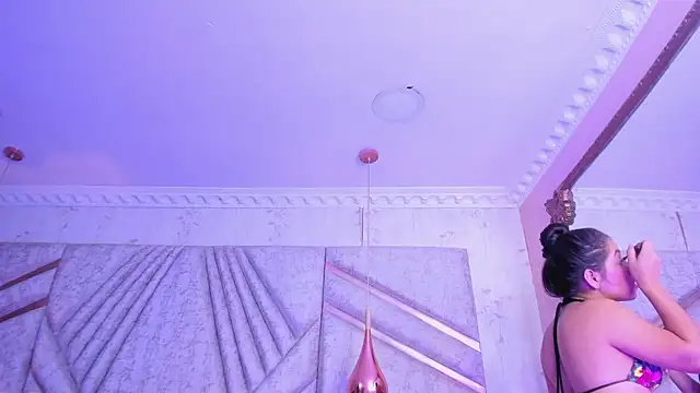 CloheBell online show from March 2026 01:14:01 PM