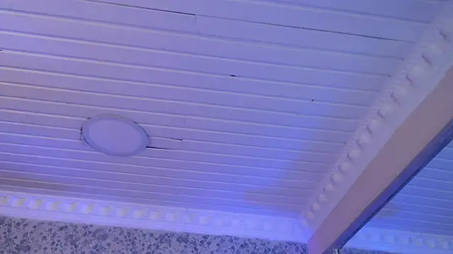 CloheBell online show from February 2026 12:27:01 PM