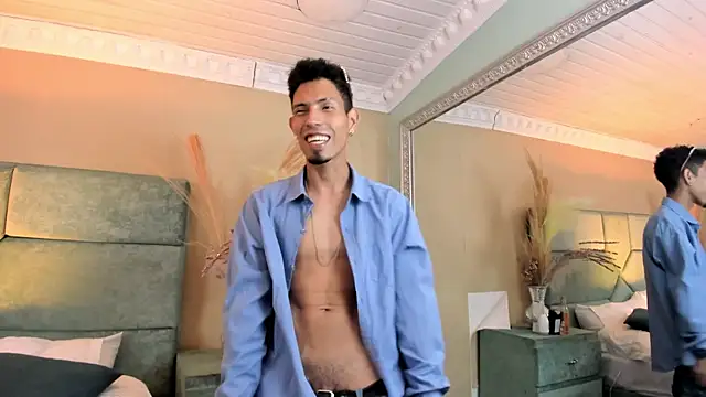 NoaahTylor online show from July 2026 03:59:01 AM