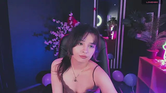 Snapshot of May_Ling chatting on February 2026 10:37:01 AM May Ling online show from February 2026 10:37:01 AM