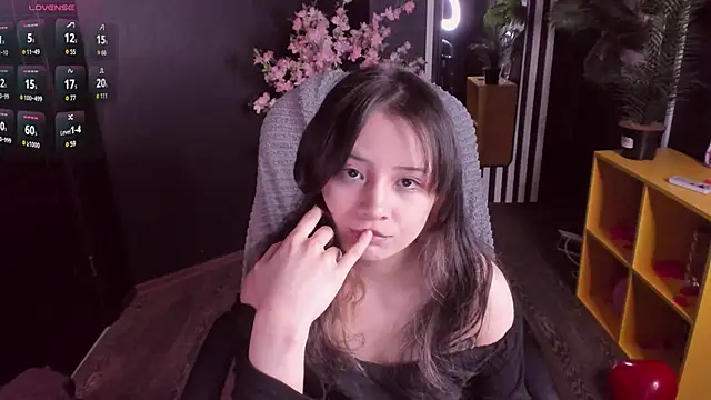 May Ling online show from April 2026 10:55:01 AM