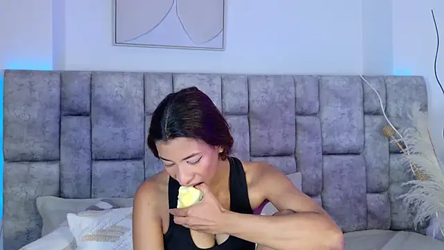 MelanyStone  online show from March 2026 03:27:02 PM