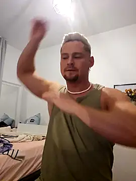 EddyRise- online show from February 2026 06:43:02 PM