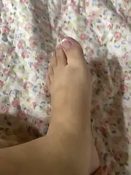 Snapshot of Andrea_1289 chatting on February 2026 12:10:02 AM Andrea 1289 online show from February 2026 12:10:02 AM