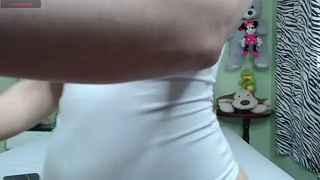 Dayana Smithh online show from April 2026 07:42:01 PM