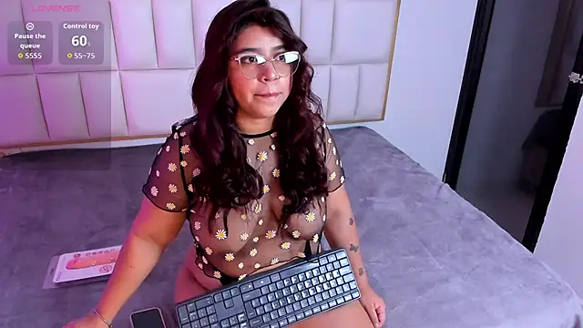 abigail johnson online show from March 2026 03:03:02 AM