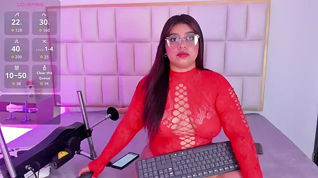 abigail johnson online show from May 2026 03:21:01 AM