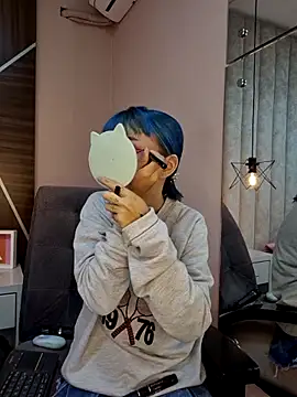 Snapshot of Sateh_and_Hikary chatting on February 2026 01:19:01 PM Sateh and Hikary online show from February 2026 01:19:01 PM