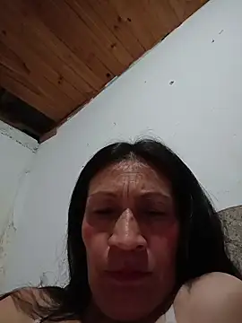 Layla Zaid online show from April 2026 02:57:02 AM