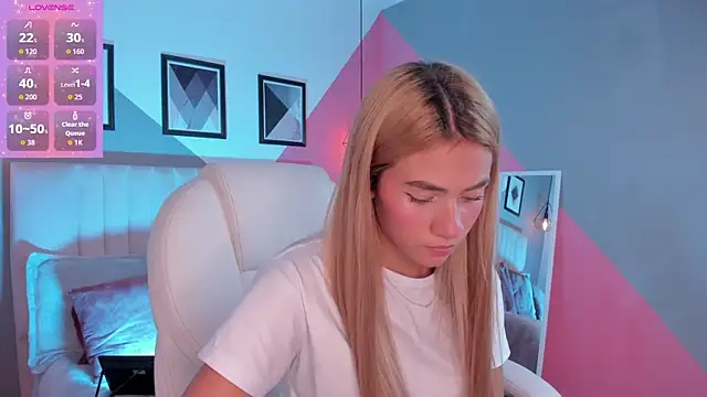 Chris Velvett online show from March 2026 08:44:02 PM