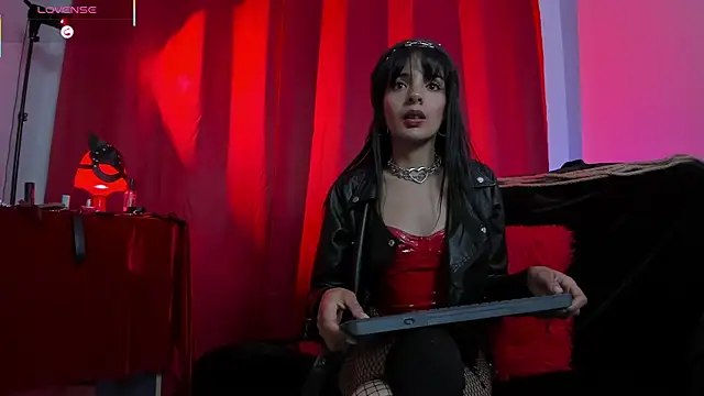 Snapshot of lilyruso chatting on March 2026 11:56:02 AM lilyruso online show from March 2026 11:56:02 AM