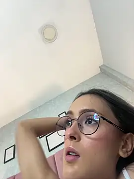 Snapshot of NataliaRivera_ chatting on March 2026 11:44:01 AM NataliaRivera online show from March 2026 11:44:01 AM