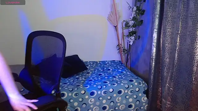 Scarlett Laurent online show from March 2026 04:24:01 AM