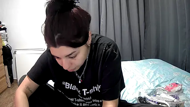violetazein7 online show from May 2026 08:49:01 PM