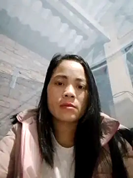 molly-xx online show from February 2026 12:32:02 AM