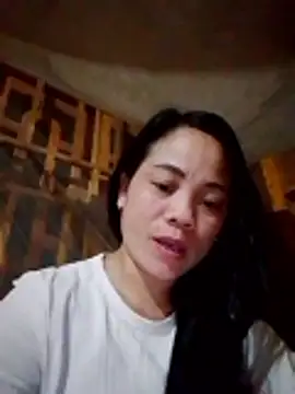 molly-xx online show from February 2026 10:44:01 PM