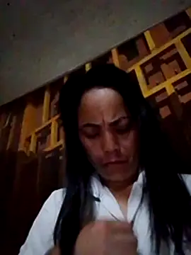 Snapshot of molly-xx chatting on April 2026 08:33:01 PM molly-xx online show from April 2026 08:33:01 PM