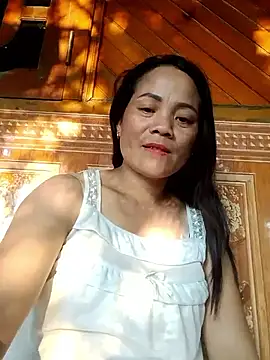 Snapshot of molly-xx chatting on May 2026 10:36:01 AM molly-xx online show from May 2026 10:36:01 AM