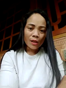 Snapshot of molly-xx chatting on May 2026 08:34:01 AM molly-xx online show from May 2026 08:34:01 AM