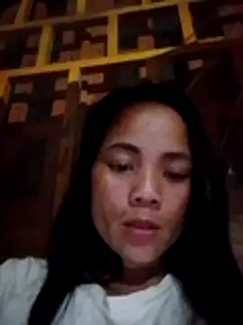 Snapshot of molly-xx chatting on April 2026 01:50:01 PM molly-xx online show from April 2026 01:50:01 PM